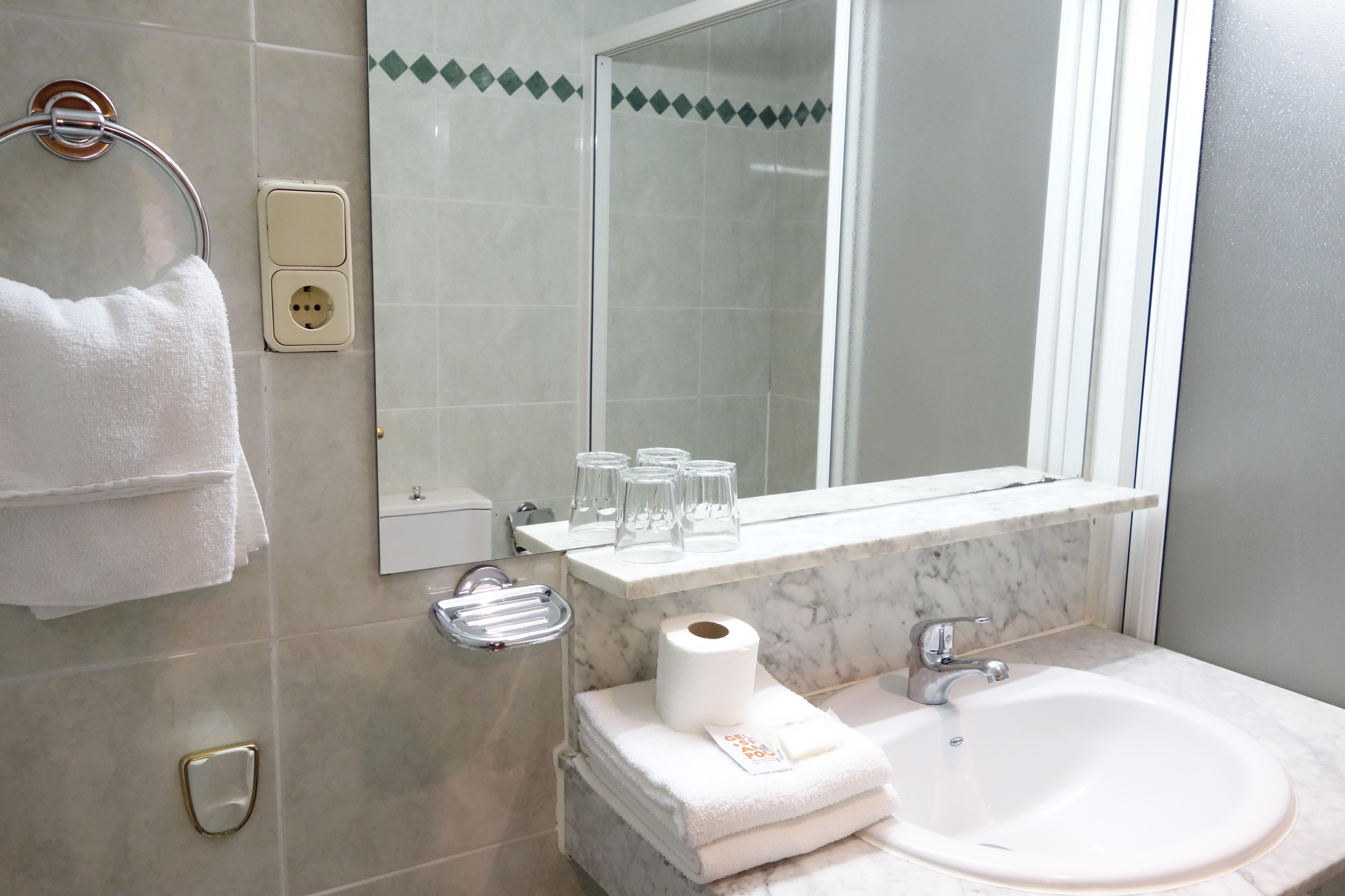 Tripolis Toledo Hotel Ngoại thất bức ảnh