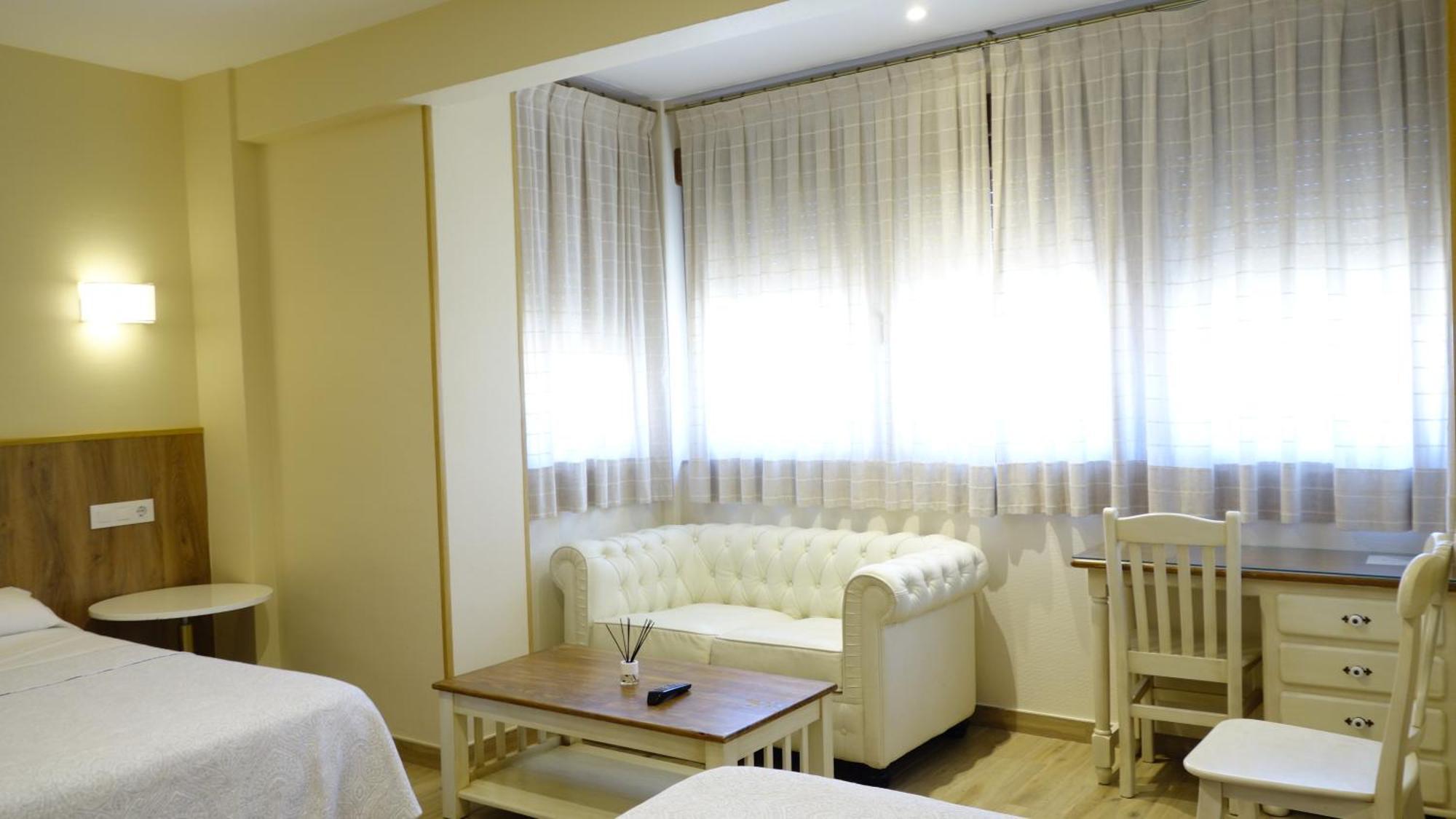 Tripolis Toledo Hotel Ngoại thất bức ảnh